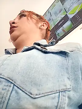 Snapshot of Mariana-94 chatting on November 19, 2025, 12:49 pm Mariana-94 online show from November 19, 2025, 12:49 pm