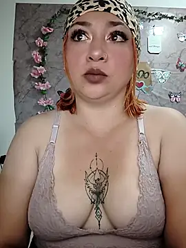 Snapshot of Mariana-94 chatting on January 18, 2026, 2:04 am Mariana-94 online show from January 18, 2026, 2:04 am