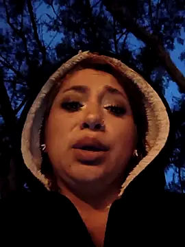 Snapshot of Mariana-94 chatting on February 17, 2026, 11:33 pm Mariana-94 online show from February 17, 2026, 11:33 pm