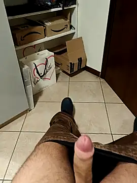 Snapshot of LucifertheGenius chatting on November 20, 2025, 5:12 pm LucifertheGenius online show from November 20, 2025, 5:12 pm