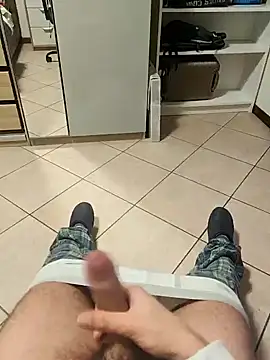 Snapshot of LucifertheGenius chatting on February 25, 2026, 11:36 pm LucifertheGenius online show from February 25, 2026, 11:36 pm