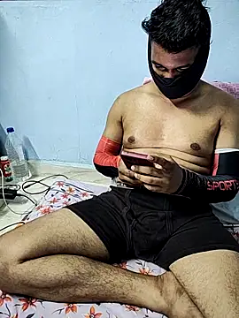 Snapshot of yournaughtysam chatting on February 16, 2026, 4:47 pm yournaughtysam online show from February 16, 2026, 4:47 pm