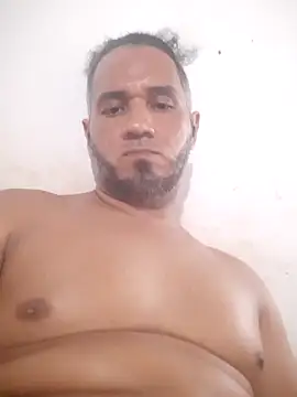 Snapshot of Miler247198 chatting on October 30, 2025, 7:21 am Miler247198 online show from October 30, 2025, 7:21 am