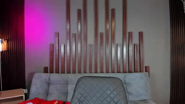 Snapshot of kloe_bella chatting on January 11, 2026, 1:05 pm kloe bella online show from January 11, 2026, 1:05 pm