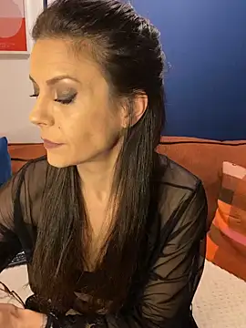 Aria Storm  online show from February 1, 2026, 7:01 pm