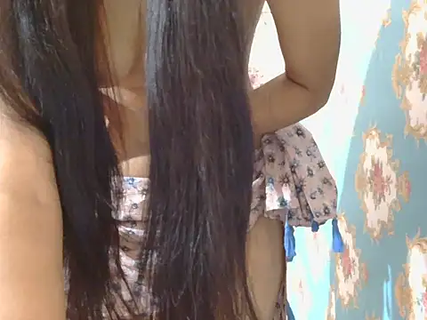Snapshot of Dirty_doll chatting on October 6, 2025, 5:38 am Dirty doll online show from October 6, 2025, 5:38 am