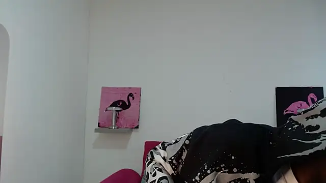 Snapshot of milykabombastik chatting on September 26, 2025, 12:20 pm milykabombastik online show from September 26, 2025, 12:20 pm