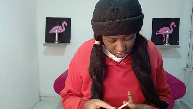 Snapshot of milykabombastik chatting on October 3, 2025, 12:46 pm milykabombastik online show from October 3, 2025, 12:46 pm