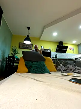 smint06 online show from October 26, 2025, 8:48 pm