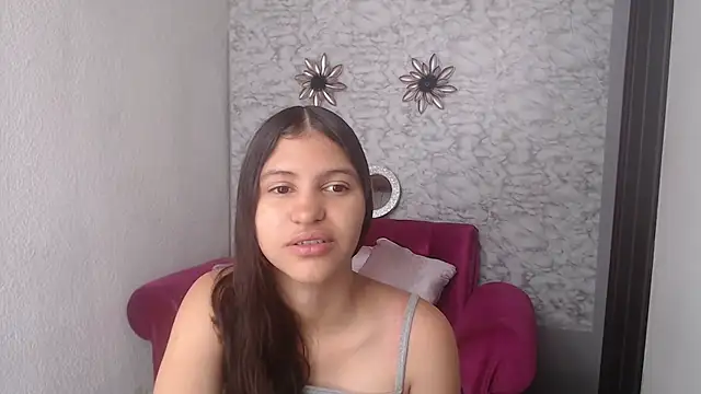 Snapshot of Evagirl69 chatting on October 14, 2025, 6:09 pm Evagirl69 online show from October 14, 2025, 6:09 pm