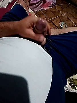 Snapshot of branquinho3 chatting on November 3, 2025, 2:13 am branquinho3 online show from November 3, 2025, 2:13 am