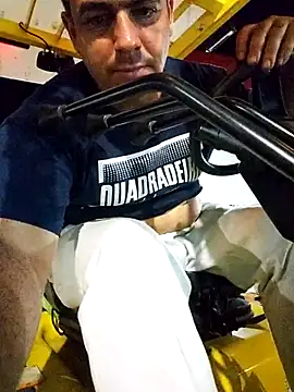 Snapshot of branquinho3 chatting on November 29, 2025, 1:19 am branquinho3 online show from November 29, 2025, 1:19 am