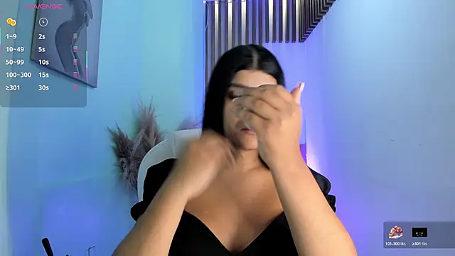 PauliinaBelle  online show from October 21, 2025, 12:28 pm