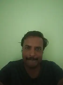 Snapshot of vardh033 chatting on September 23, 2025, 4:48 am vardh033 online show from September 23, 2025, 4:48 am