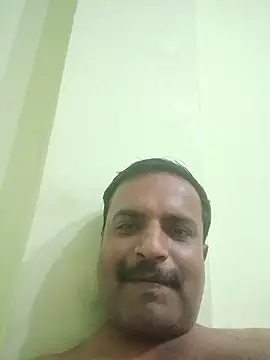 Snapshot of vardh033 chatting on September 29, 2025, 12:43 pm vardh033 online show from September 29, 2025, 12:43 pm