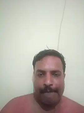 Snapshot of vardh033 chatting on October 1, 2025, 7:31 pm vardh033 online show from October 1, 2025, 7:31 pm