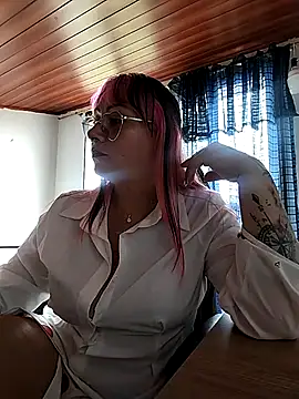 Snapshot of sexxx_mia chatting on September 17, 2025, 5:03 pm sexxx mia online show from September 17, 2025, 5:03 pm