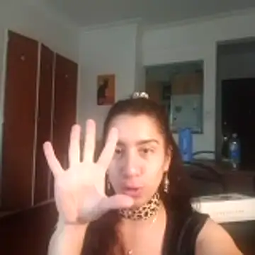 Snapshot of Souphicherry chatting on October 24, 2025, 8:27 pm Souphicherry online show from October 24, 2025, 8:27 pm