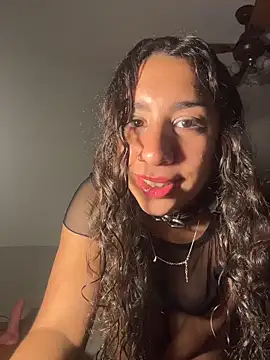 Snapshot of Souphicherry chatting on April 13, 2026, 10:04 pm Souphicherry online show from April 13, 2026, 10:04 pm