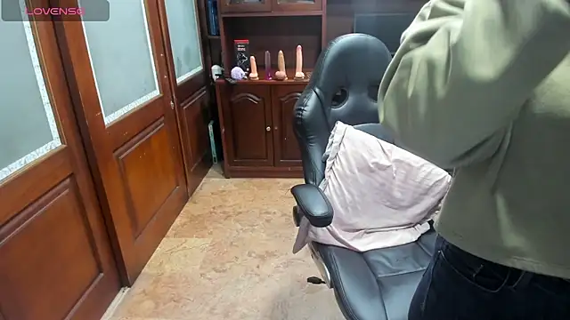 SexyRachel  online show from October 22, 2025, 12:05 pm