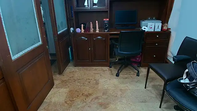 SexyRachel  online show from December 2, 2025, 12:10 pm