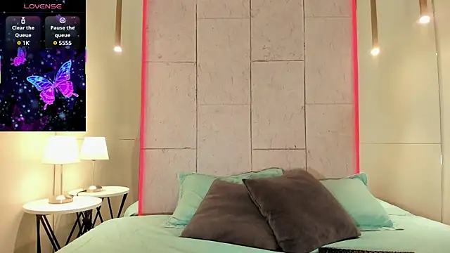 Snapshot of krystal_swift chatting on September 12, 2025, 7:25 pm krystal swift online show from September 12, 2025, 7:25 pm