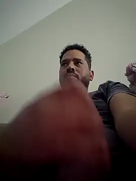 Danypeluche online show from November 11, 2025, 7:19 am