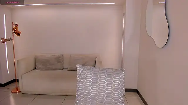 BonnyRose online show from September 10, 2025, 7:36 pm