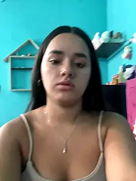 Snapshot of Luciaparker03 chatting on September 30, 2025, 3:06 pm Luciaparker03 online show from September 30, 2025, 3:06 pm