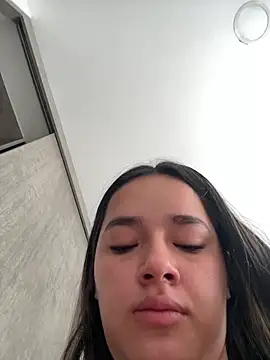 Luciaparker03 online show from July 3, 2026, 1:39 pm