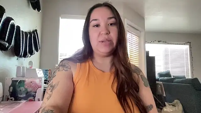 marcylove online show from October 30, 2025, 4:19 pm