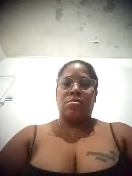 Big ass submissive online show from February 2, 2026, 2:54 am