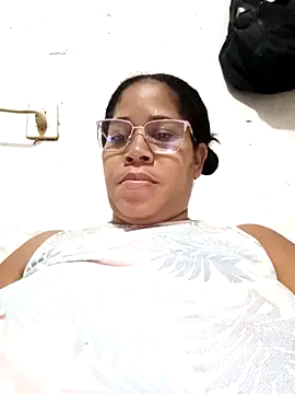 Big ass submissive online show from April 5, 2026, 1:30 pm