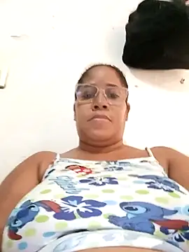 Snapshot of Big_ass_submissive chatting on May 9, 2026, 4:56 pm Big ass submissive online show from May 9, 2026, 4:56 pm