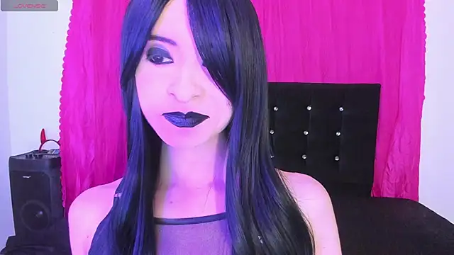 cutenaked 8 online show from May 31, 2026, 12:08 am