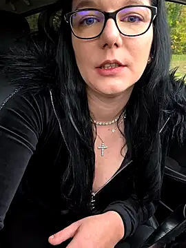 Swiss Lady online show from November 1, 2025, 3:03 pm