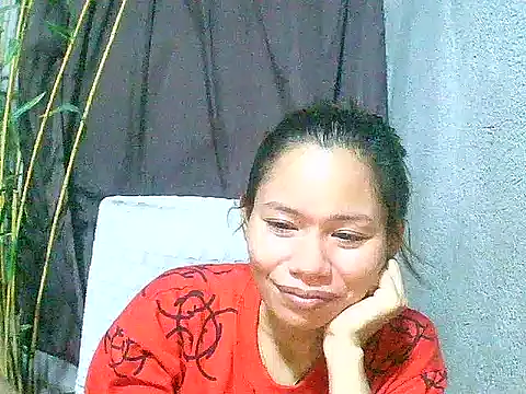 Sweeetgurll online show from May 6, 2026, 2:00 pm
