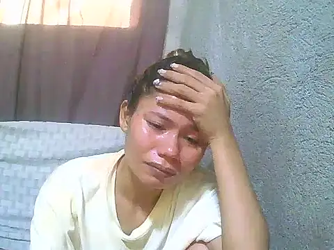 Sweeetgurll online show from May 17, 2026, 12:19 am