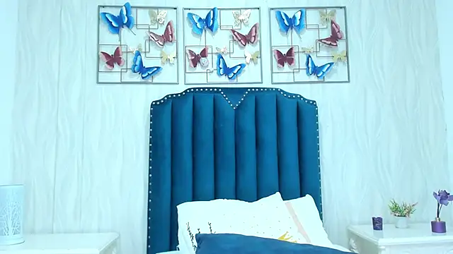 Snapshot of Alison_Carde05 chatting on November 14, 2025, 7:23 pm Alison Carde05 online show from November 14, 2025, 7:23 pm