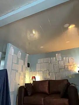 Snapshot of Canneela chatting on January 7, 2026, 4:42 pm Canneela online show from January 7, 2026, 4:42 pm