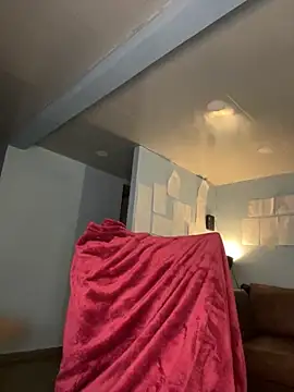 Snapshot of Canneela chatting on February 16, 2026, 9:11 pm Canneela online show from February 16, 2026, 9:11 pm