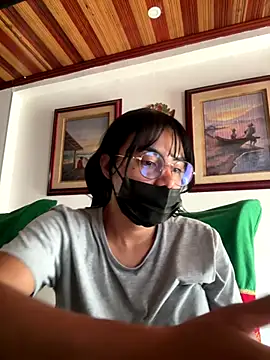 Kyra  Rose online show from December 13, 2025, 8:14 pm