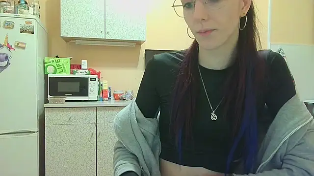 Snapshot of Lucy_Divine chatting on October 1, 2025, 3:18 pm Lucy Divine online show from October 1, 2025, 3:18 pm