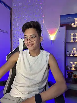 Snapshot of Prince-Harrison chatting on October 21, 2025, 11:16 pm Prince-Harrison online show from October 21, 2025, 11:16 pm