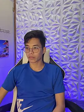 Snapshot of Prince-Harrison chatting on December 1, 2025, 5:18 pm Prince-Harrison online show from December 1, 2025, 5:18 pm