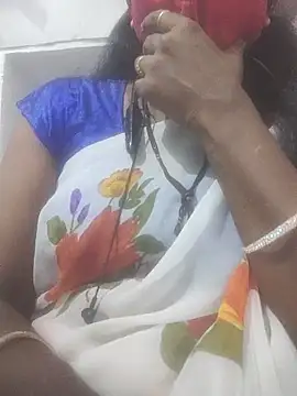 Snapshot of hotmahitha chatting on May 13, 2026, 12:41 am hotmahitha online show from May 13, 2026, 12:41 am