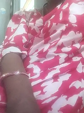 Snapshot of hotmahitha chatting on May 15, 2026, 1:45 am hotmahitha online show from May 15, 2026, 1:45 am