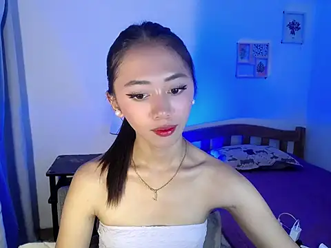 Snapshot of lovely_kiannaHugecock chatting on March 7, 2026, 7:49 am lovely kiannaHugecock online show from March 7, 2026, 7:49 am