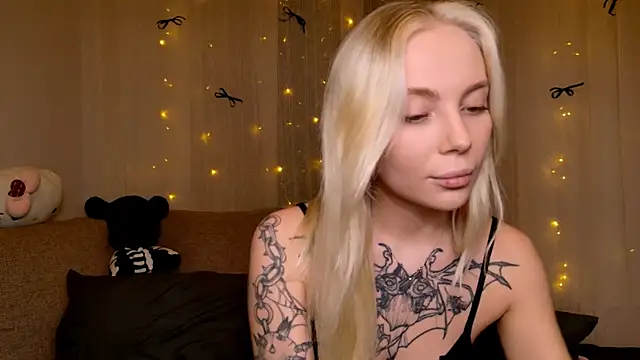 heymilk online show from December 19, 2025, 6:15 pm