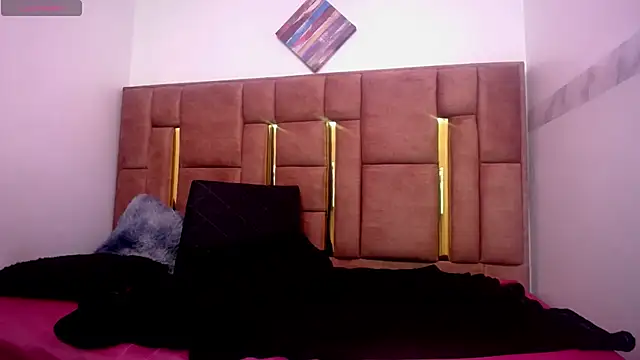 Snapshot of KENDALL_ART chatting on January 15, 2026, 5:01 am KENDALL ART online show from January 15, 2026, 5:01 am